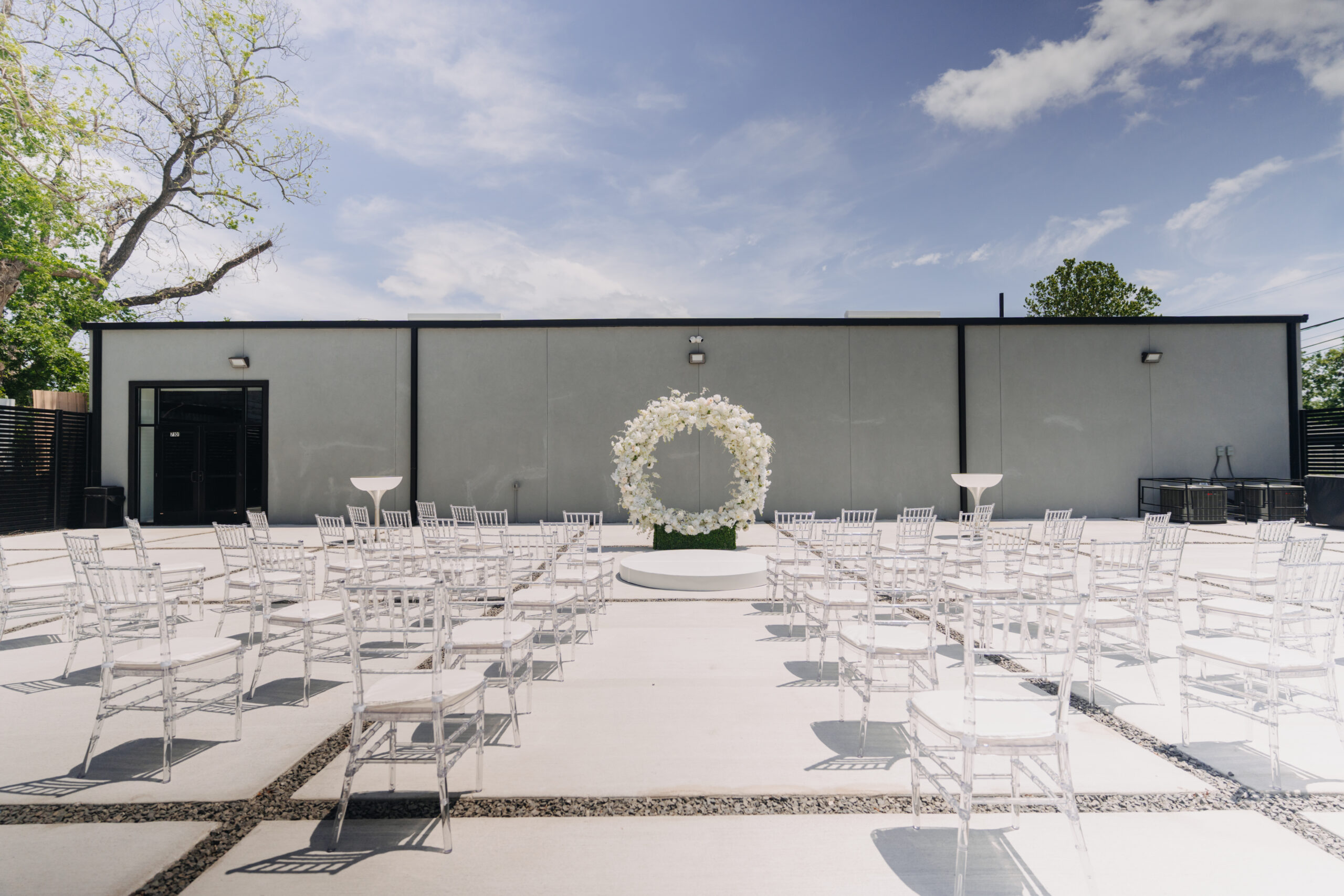 Outdoor quinceañera ceremony option at Copacabana Hall Navigation Blvd